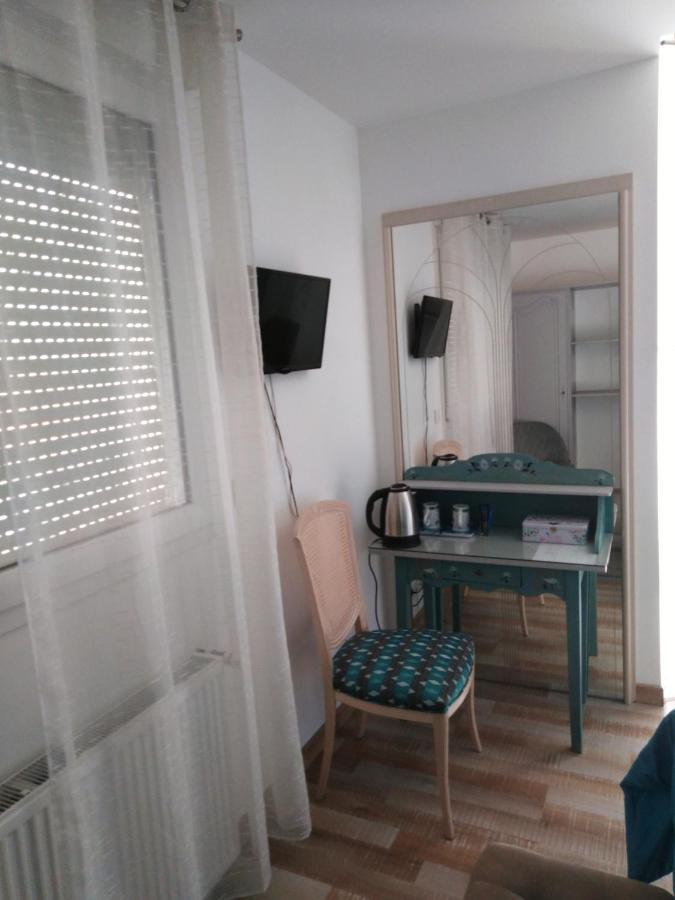 Chambre D'Hotes Du Bois Joli Mesnard-la-Barotière Kültér fotó